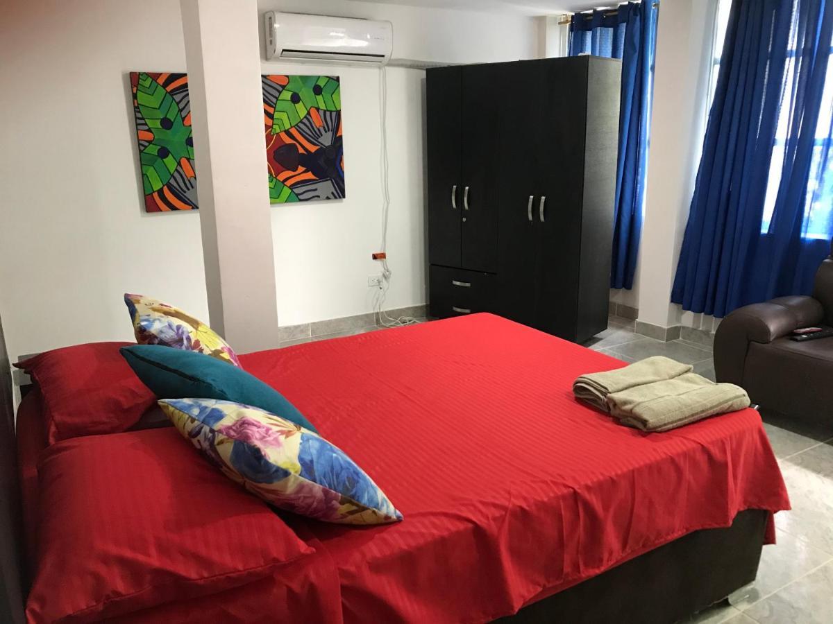 Home To Go Hostal Apartamentos Cali Ngoại thất bức ảnh