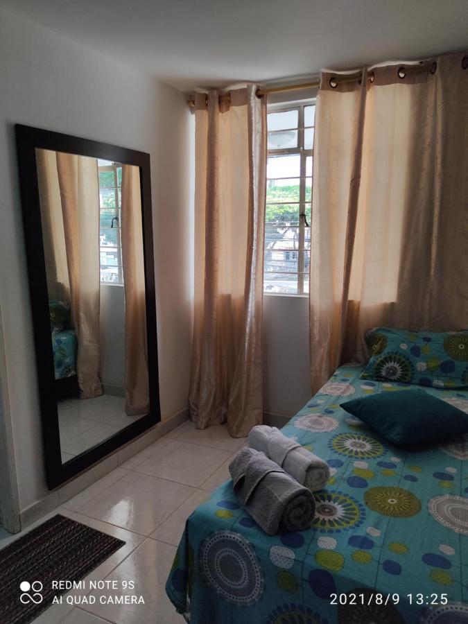 Home To Go Hostal Apartamentos Cali Ngoại thất bức ảnh