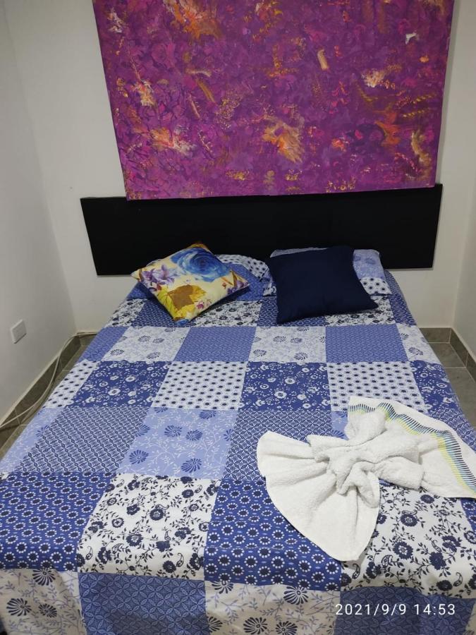 Home To Go Hostal Apartamentos Cali Ngoại thất bức ảnh