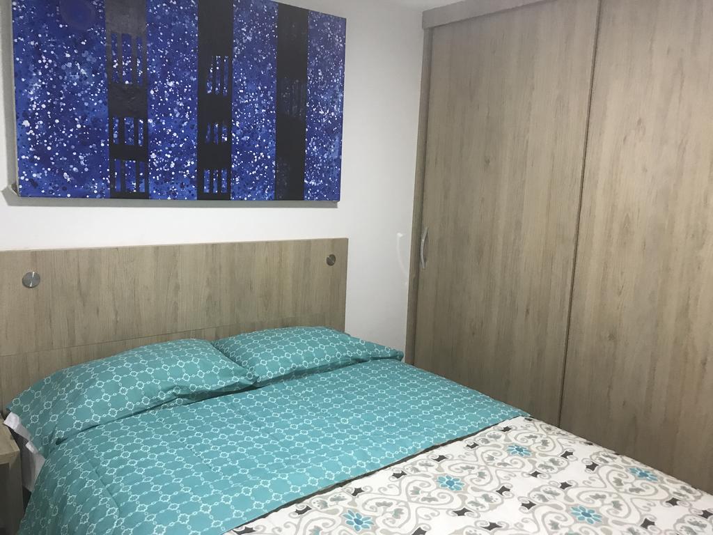 Home To Go Hostal Apartamentos Cali Ngoại thất bức ảnh