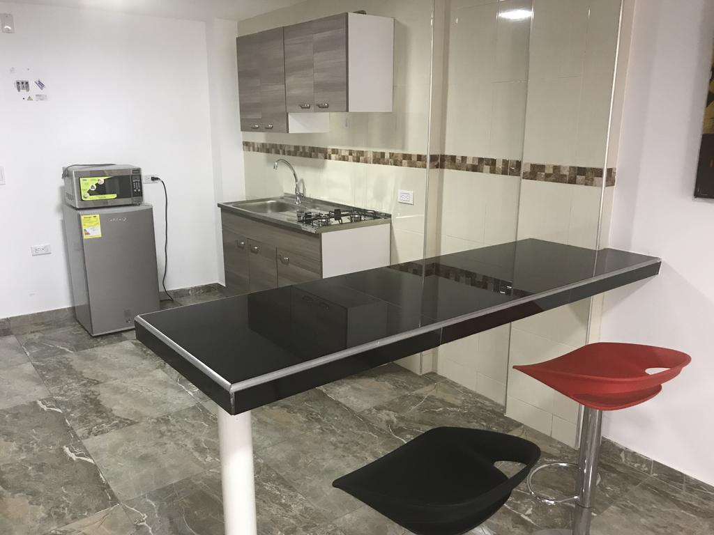 Home To Go Hostal Apartamentos Cali Ngoại thất bức ảnh