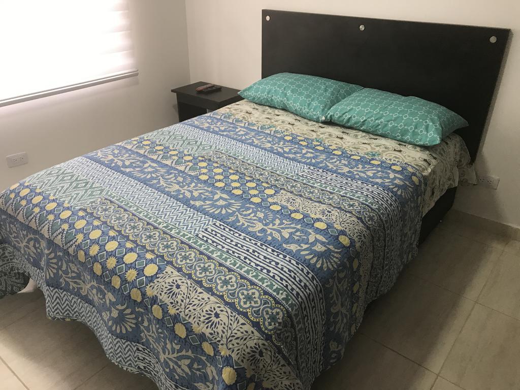 Home To Go Hostal Apartamentos Cali Ngoại thất bức ảnh