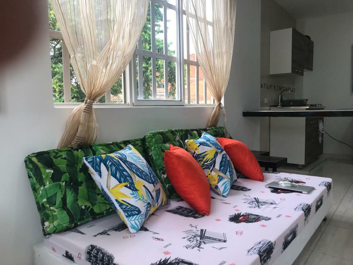 Home To Go Hostal Apartamentos Cali Ngoại thất bức ảnh