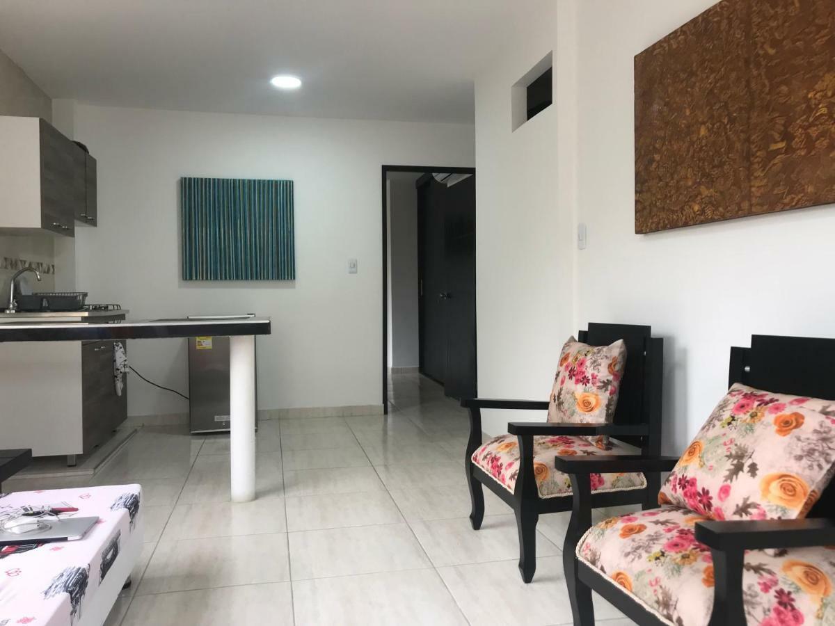 Home To Go Hostal Apartamentos Cali Ngoại thất bức ảnh