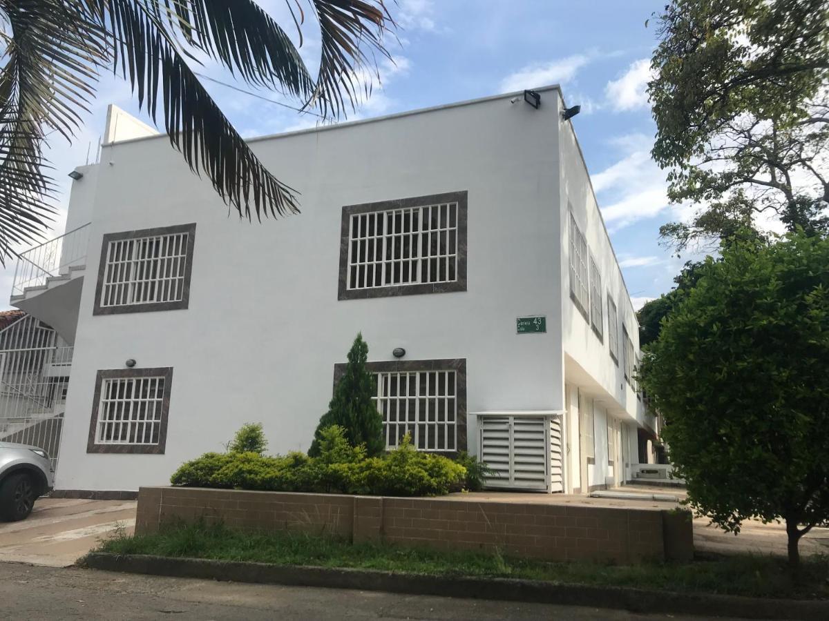 Home To Go Hostal Apartamentos Cali Ngoại thất bức ảnh